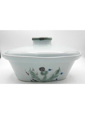 Thistleware by Buchan 1.25 Quart Oval Covered Casserole Pattern BUCTHI No 276/5